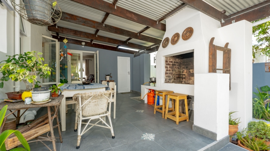 3 Bedroom Property for Sale in Bredasdorp Western Cape